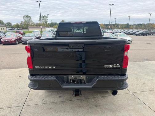 2022 Chevrolet Silverado 3500 High Country
