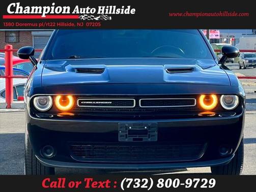 2018 Dodge Challenger SXT