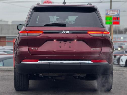 2022 Jeep Grand Cherokee Limited