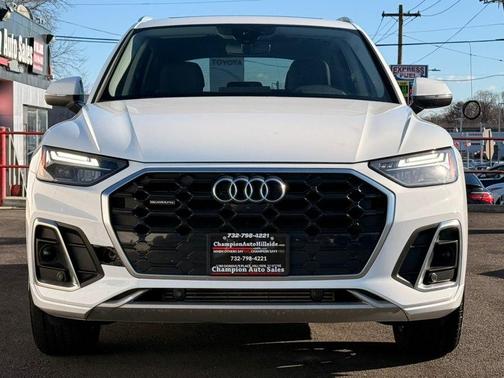 2023 Audi Q5 45 S line Premium Plus