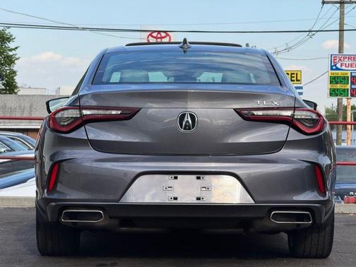 Modern Steel Metallic 2021 Acura TLX Technology