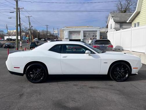 2016 Dodge Challenger R/T