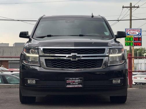 Black 2019 Chevrolet Suburban LT