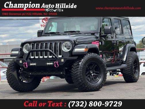 Black Clearcoat 2018 Jeep Wrangler Unlimited Sahara