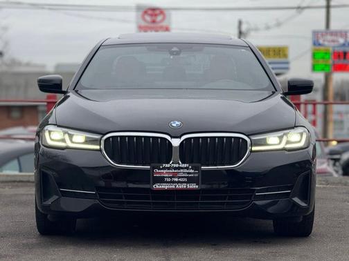 2022 BMW 530 i xDrive