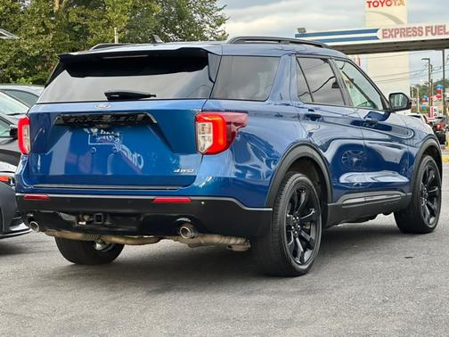 2023 Ford Explorer ST-Line