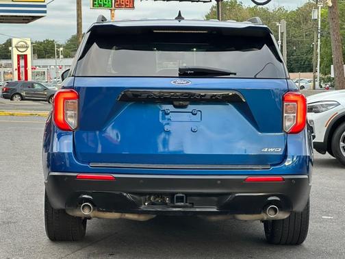 2023 Ford Explorer ST-Line