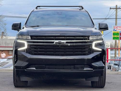 Black 2021 Chevrolet Suburban RST
