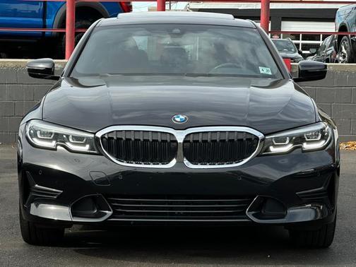 2021 BMW 330 xDrive