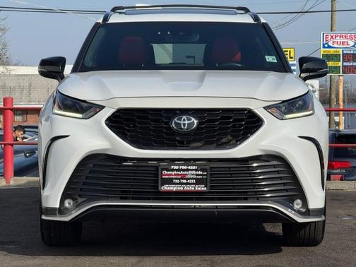Wind Chill Pearl 2023 Toyota Highlander XSE