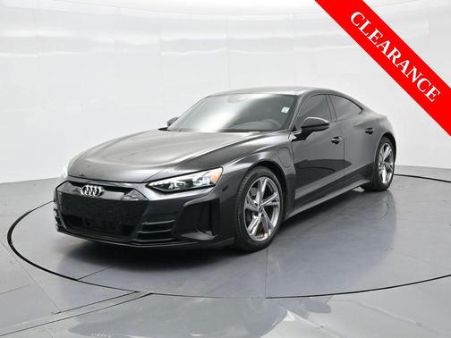 2023 Audi e-tron GT Premium Plus quattro