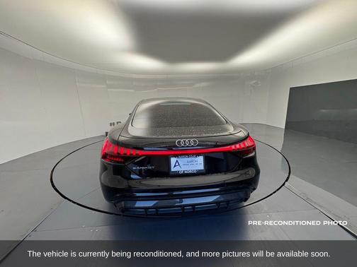 2023 Audi e-tron GT Premium Plus quattro