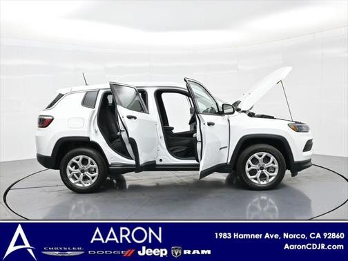 2025 Jeep Compass Sport