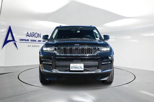 Diamond Black Crystal Pearlcoat 2021 Jeep Grand Cherokee L Limited