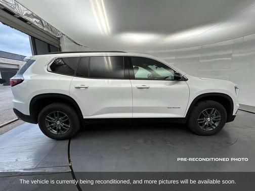 2025 GMC Acadia FWD Elevation