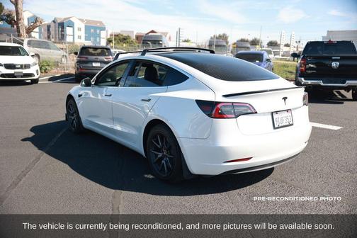 2020 Tesla Model 3 Standard Range