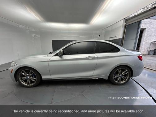 2016 BMW M2 Base