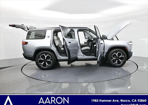 2024 Rivian R1S Adventure Quad Motor Large Pack