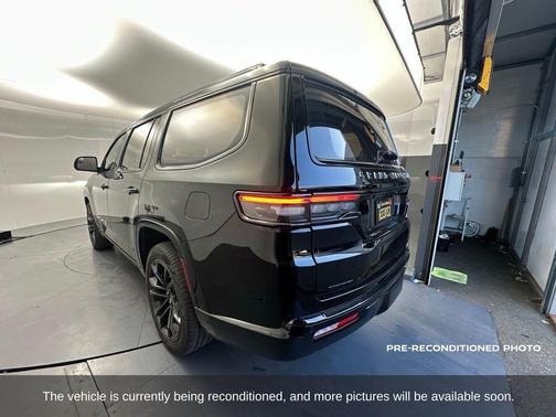 2023 Jeep Grand Wagoneer Obsidian 4x4
