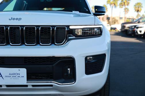 2025 Jeep Grand Cherokee Overland