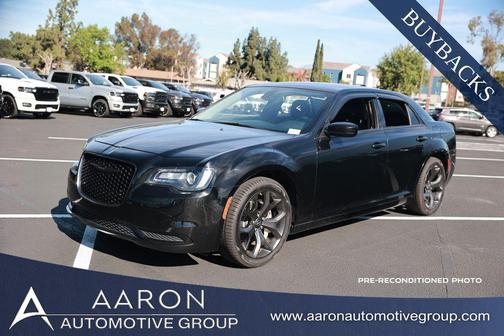 2022 Chrysler 300 Touring