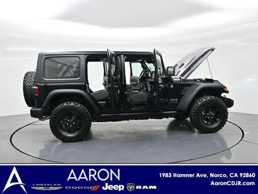 2025 Jeep Wrangler 4xe Willys