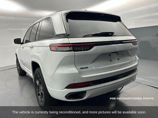 2025 Jeep Grand Cherokee 4xe Anniversary Edition