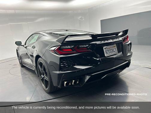 2022 Chevrolet Corvette Stingray w/2LT