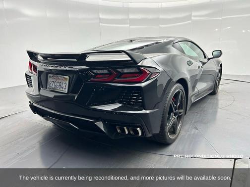 2022 Chevrolet Corvette Stingray w/2LT