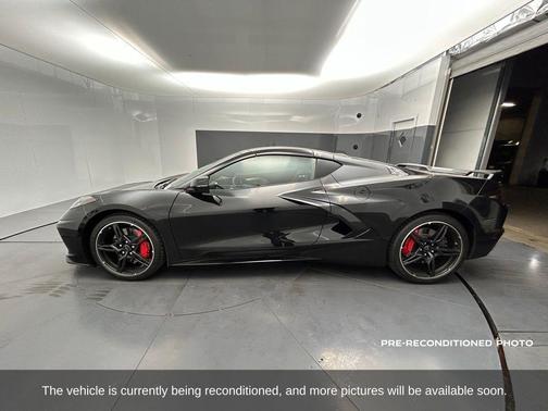 2022 Chevrolet Corvette Stingray w/2LT