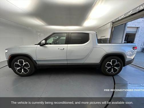 2023 Rivian R1T Adventure Quad Motor Large Pack