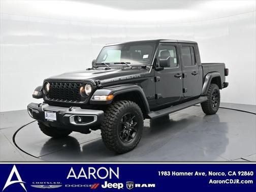 2025 Jeep Gladiator Sport