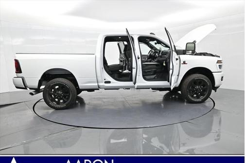 2025 RAM 2500 Big Horn Crew Cab 4x4 6'4' Box