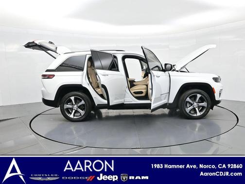 2022 Jeep Grand Cherokee 4xe Base