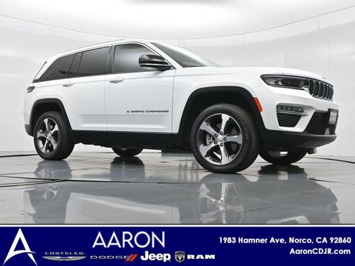 2022 Jeep Grand Cherokee 4xe Base