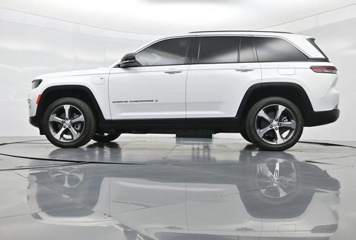 2022 Jeep Grand Cherokee 4xe Base