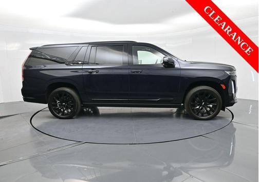 2023 Cadillac Escalade ESV Sport Platinum