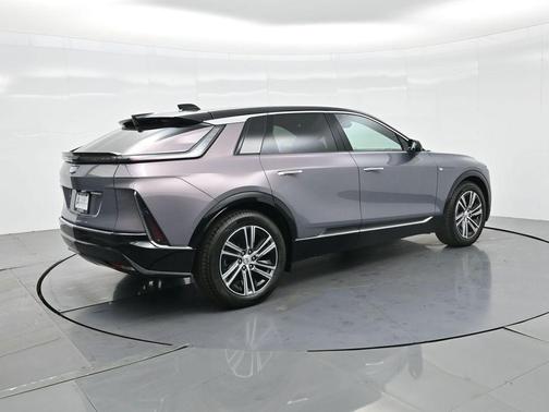 2025 Cadillac LYRIQ Luxury