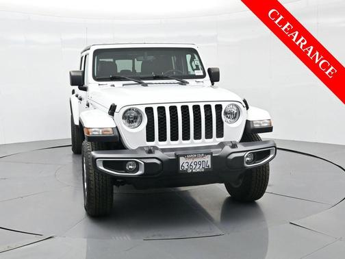 2023 Jeep Gladiator Sport S