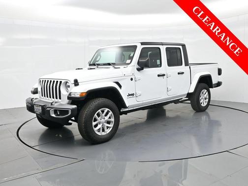 2023 Jeep Gladiator Sport S