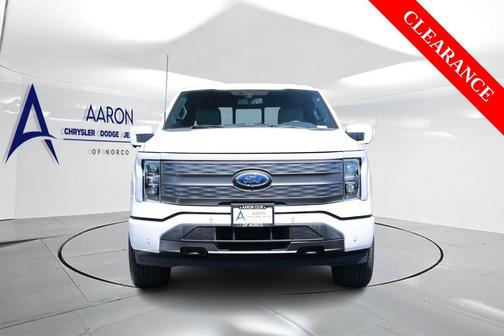Oxford White 2023 Ford F-150 Lightning LARIAT