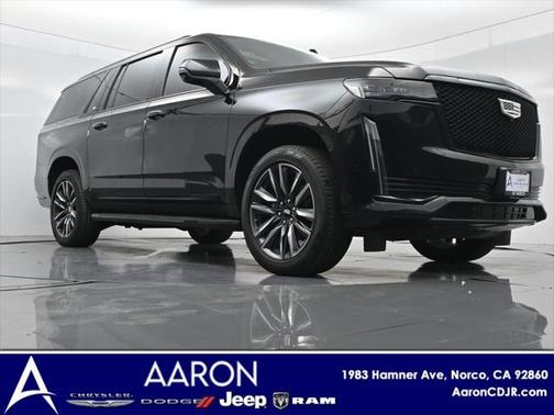 2023 Cadillac Escalade ESV Sport