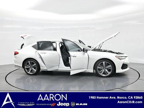 2023 Acura TLX Advance