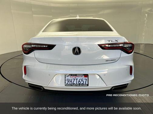 2023 Acura TLX Advance