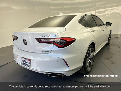 2023 Acura TLX Advance
