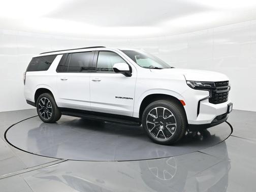 2024 Chevrolet Suburban RST