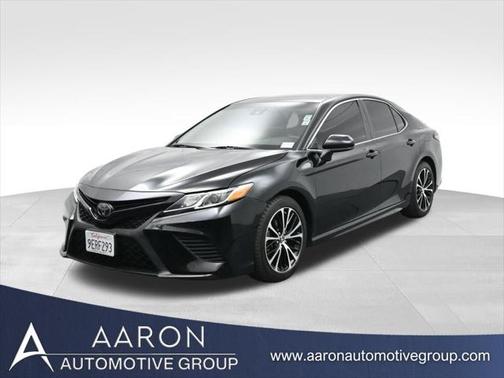 2019 Toyota Camry SE