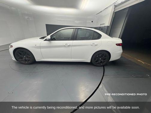 2022 Alfa Romeo Giulia Ti