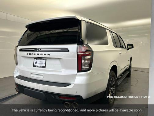 2023 Chevrolet Suburban 4WD Z71