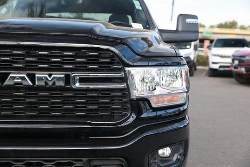 Diamond Black 2024 RAM 2500 Big Horn Crew Cab 4x4 6'4' Box